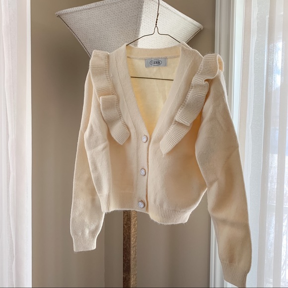 NEW Ruffle Shoulder Cardigan - Picture 1 of 2